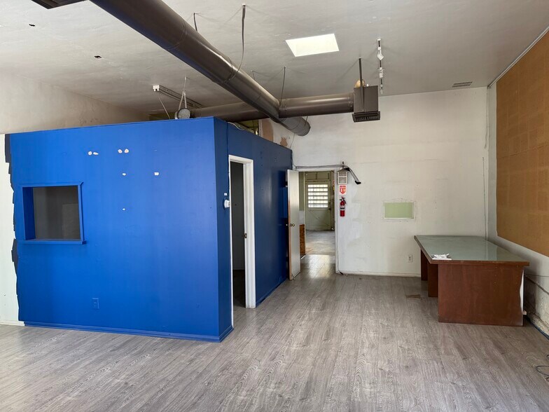 8568-8570 Washington Blvd, Culver City, CA à louer - Photo intérieure - Image 2 de 7