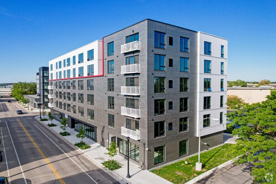 1020 3rd St N, Minneapolis, MN à louer - Photo du bâtiment - Image 2 de 4