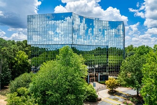 Plus de détails pour 100 Crescent Centre Pky, Tucker, GA - Bureau à louer