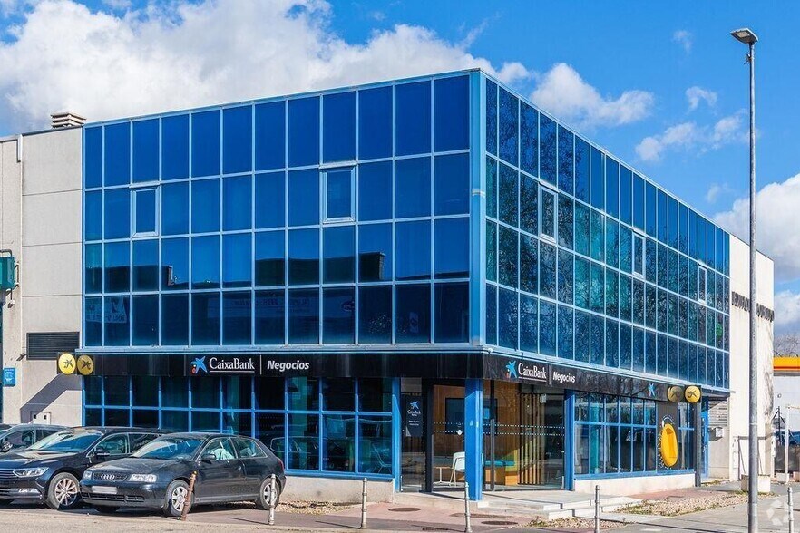 Calle Primavera, 35, Torrejón de Ardoz, Madrid for sale - Building Photo - Image 3 of 4