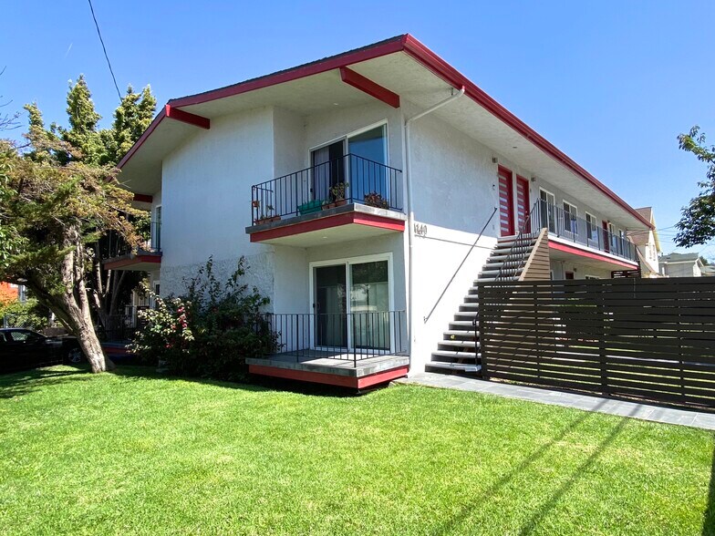 1140 E 22nd St, Oakland, CA à vendre - Photo du bâtiment - Image 2 de 43