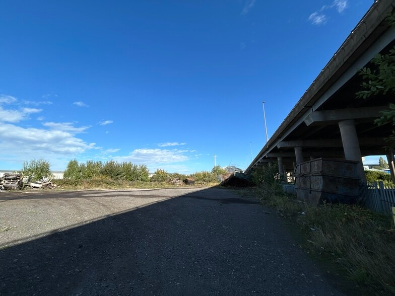 Navigation Close, Oldbury for lease - Other - Image 3 of 5