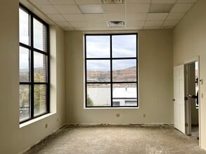 35 Main St, Poughkeepsie, NY for lease Interior Photo- Image 1 of 4