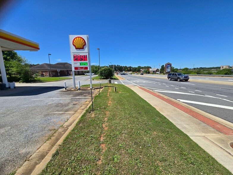 1104 Hwy 96 Hwy, Kathleen, GA à louer - Photo du bâtiment - Image 2 de 7