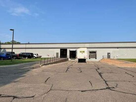 4100 Peavey Rd, Chaska MN - Warehouse