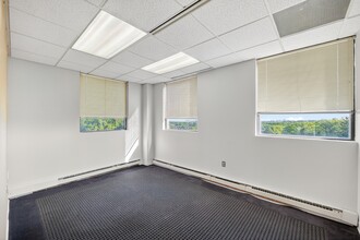 5445-5601 Loch Raven Blvd, Baltimore, MD for lease Interior Photo- Image 2 of 13