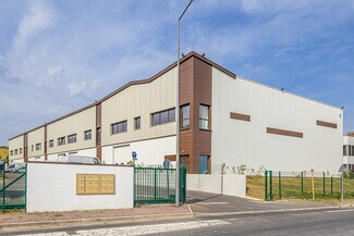 Plus de détails pour 23 Rue Des Beaux Soleils, Osny - Local d'activités à louer