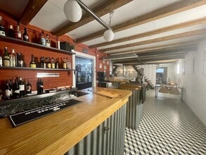 Commerce de détail dans Barcelone, Barcelona à louer Photo intérieure- Image 2 de 11