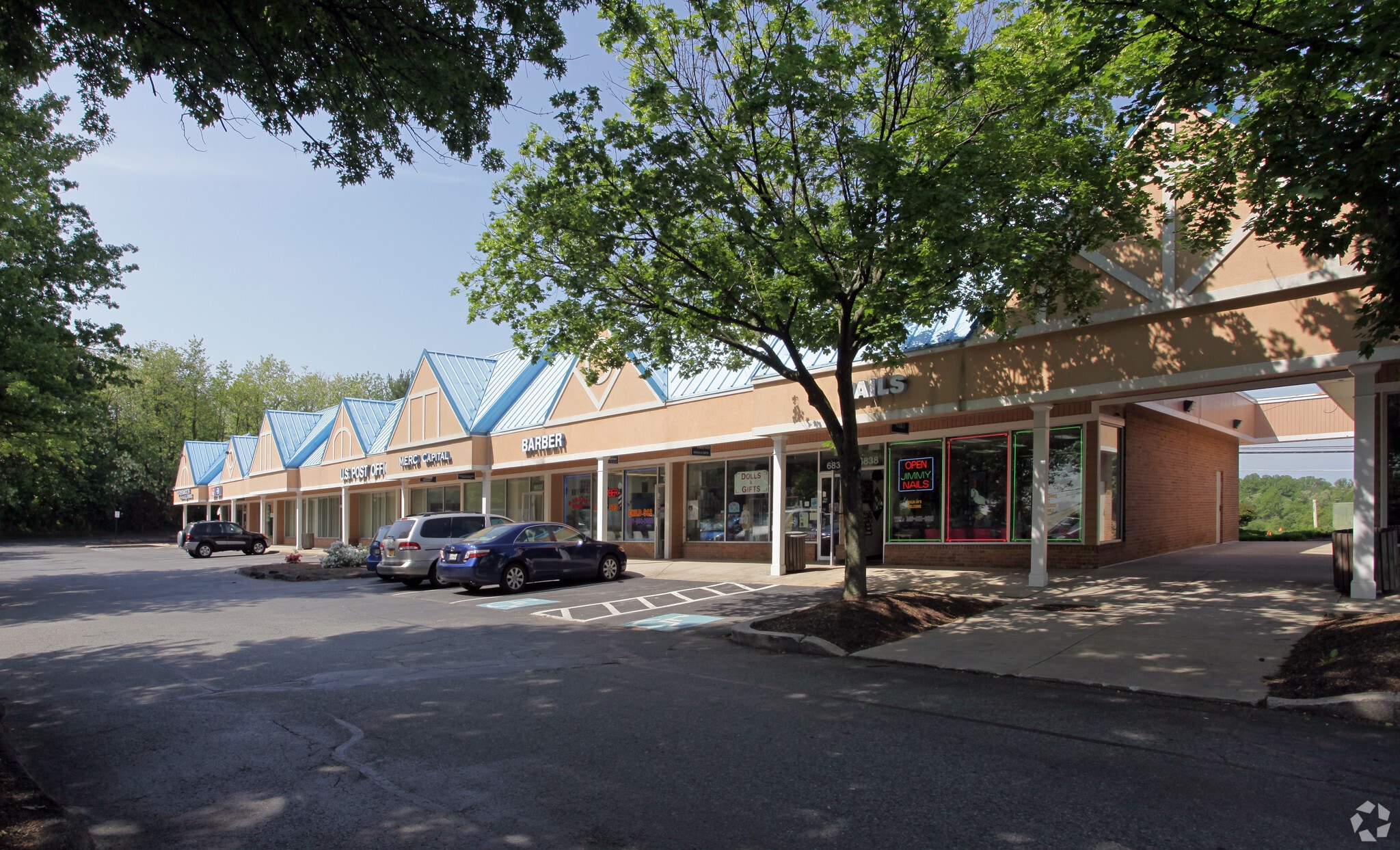 6820-6860 Olney-Laytonsville Rd, Olney, MD for lease Primary Photo- Image 1 of 4