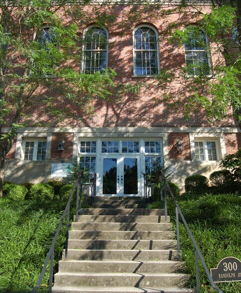 203 Greene St SE, Huntsville, AL à louer - Photo du bâtiment - Image 3 de 6