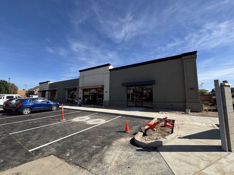 2351 Apple St, Boise, ID for lease - Primary Photo - Image 1 of 5