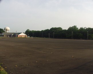 Plus de détails pour 830 Jacksonville Rd, Warminster, PA - Terrain à louer