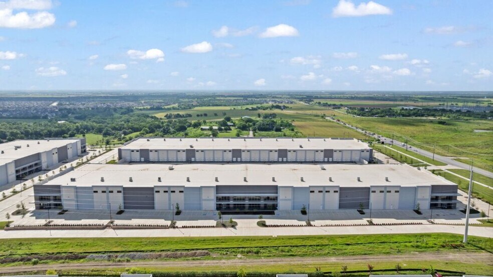 3212 E Pecan St, Pflugerville, TX à louer - Photo du bâtiment - Image 3 de 49