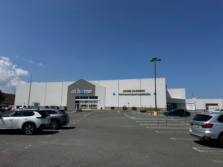 2301-2311 Route 66, Ocean, NJ à louer - Photo du bâtiment - Image 3 de 16