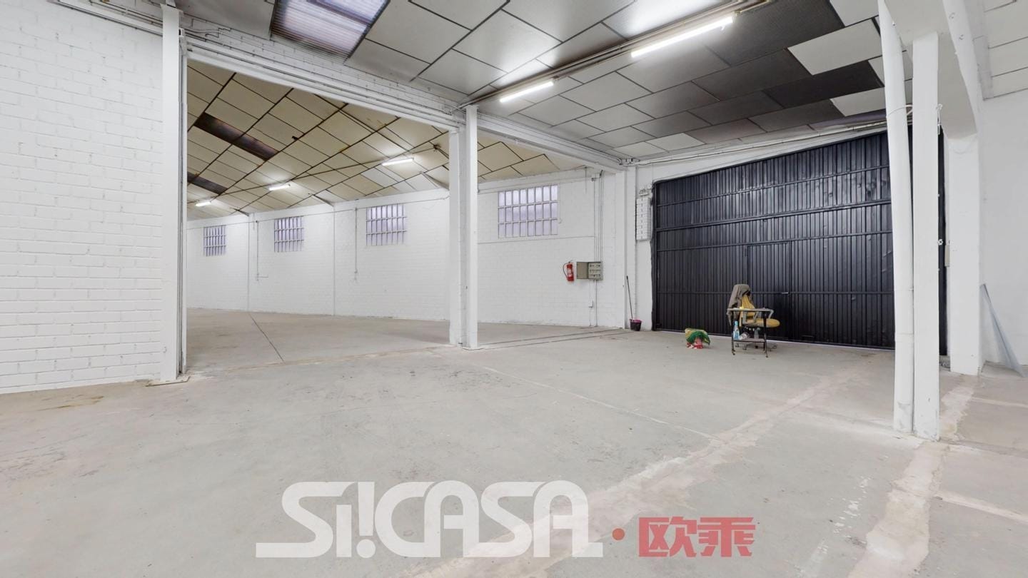 Industrial in Fuenlabrada, Madrid for sale Interior Photo- Image 1 of 20