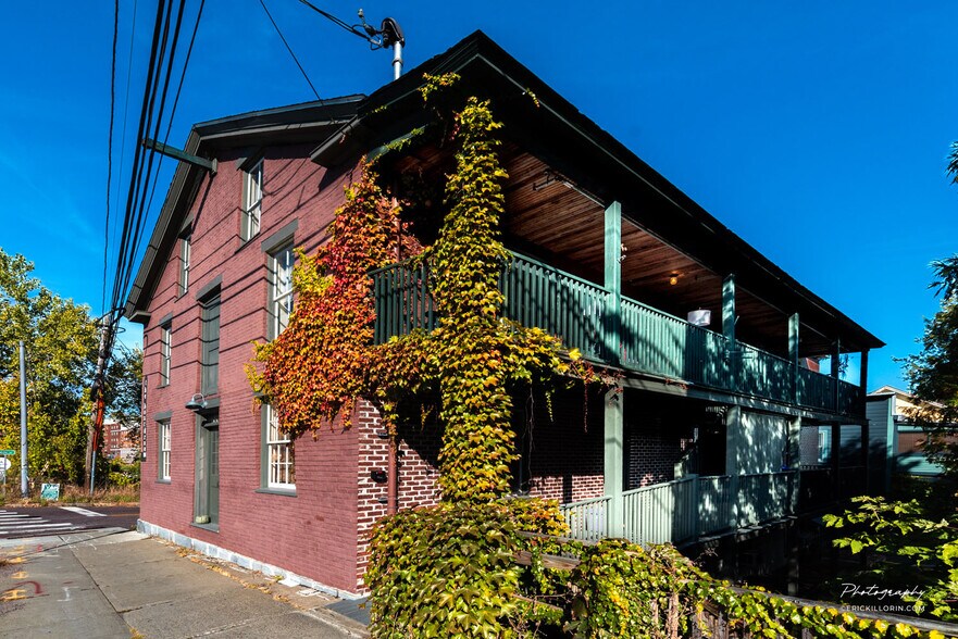 495 Colchester Ave, Burlington, VT à vendre - Photo du bâtiment - Image 2 de 10
