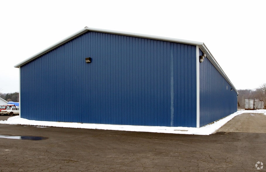 2335 W Main St, Lowell, MI for sale - Building Photo - Image 2 of 26