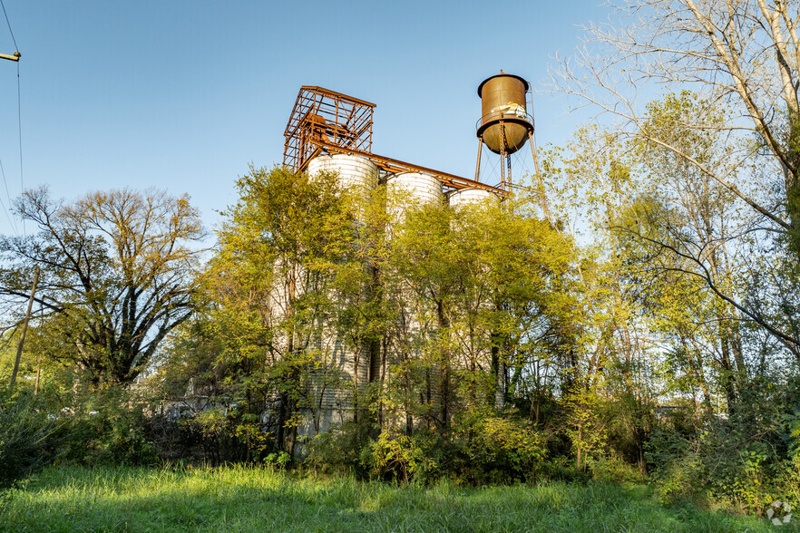 1248 James St, Memphis, TN for sale - Building Photo - Image 3 of 12