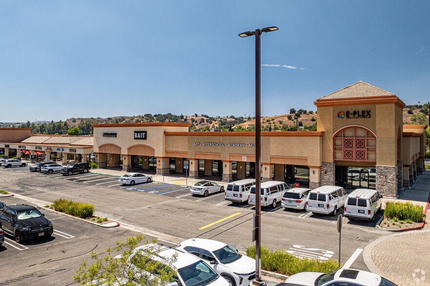 2751-2759 S Diamond Bar Blvd, Diamond Bar, CA for lease - Building Photo - Image 2 of 6