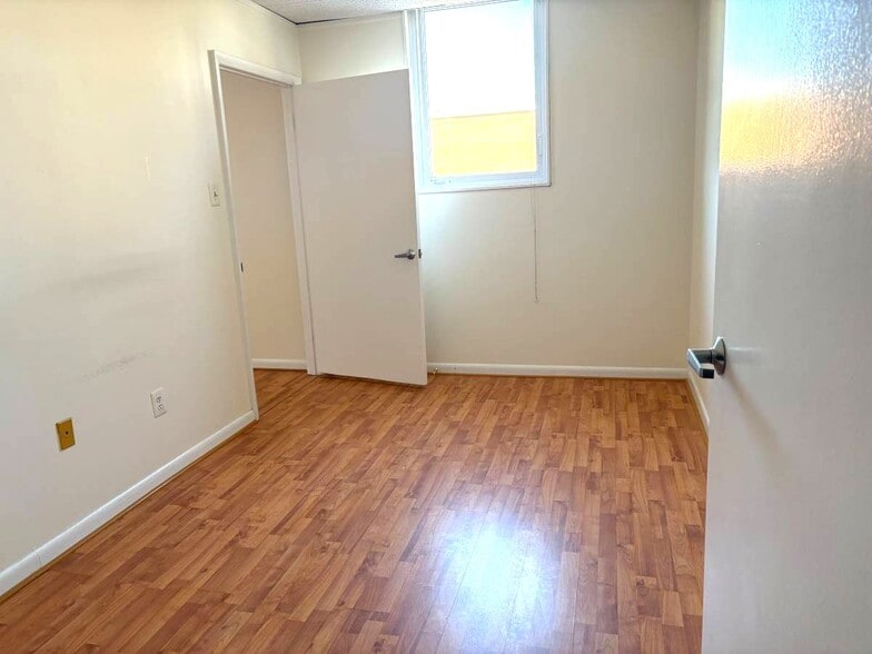 8136 Old Keene Mill Rd, Springfield, VA à louer - Photo intérieure - Image 3 de 6