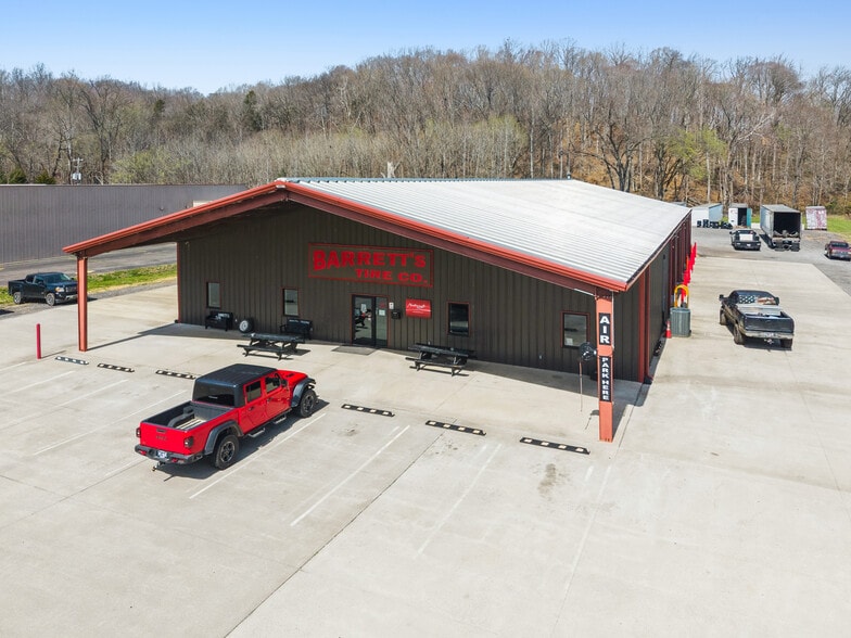 1554 Donelson Pky, Dover, TN for sale - Building Photo - Image 3 of 5
