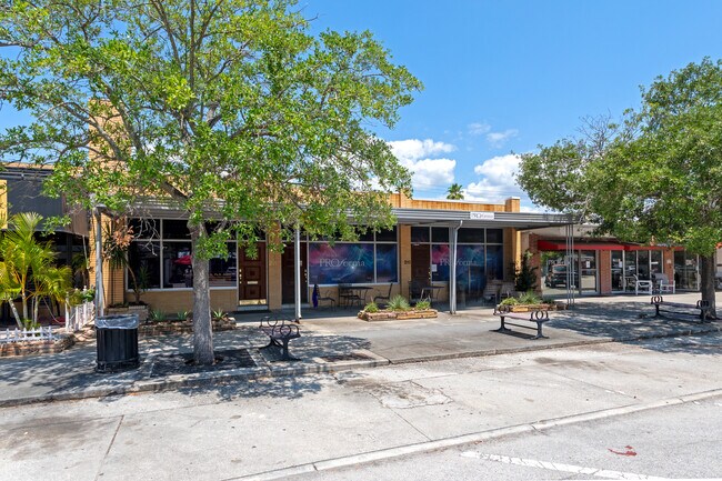 More details for 211 E Davis Blvd, Tampa, FL - Retail for Lease