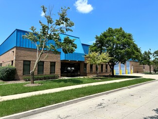 Plus de détails pour 1000 N Main St, Lombard, IL - Industriel/Logistique à louer