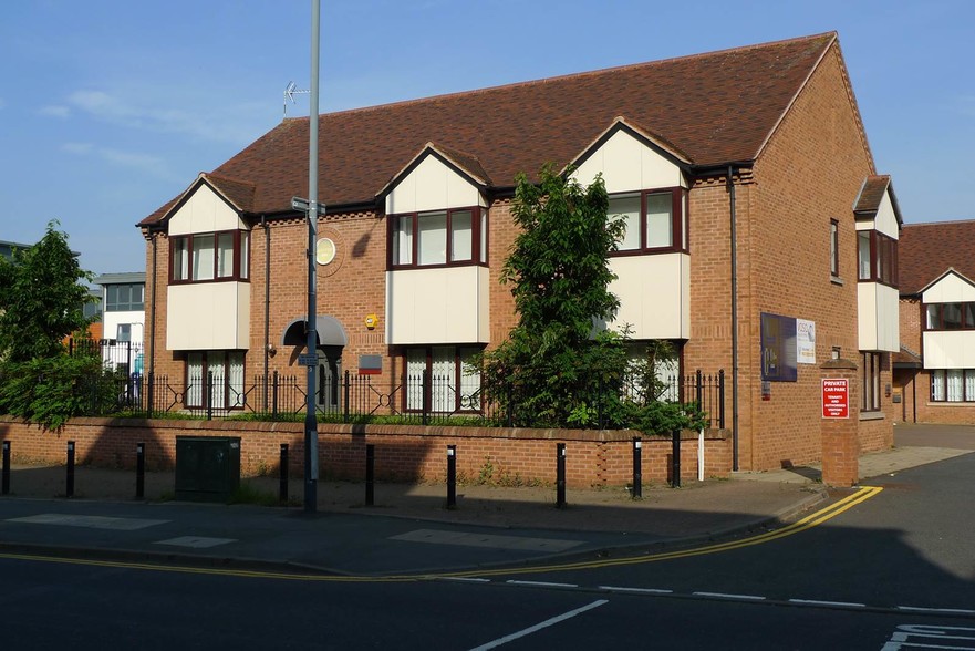 Arden Rd, Alcester for lease - Primary Photo - Image 1 of 11
