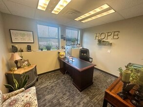 1555 Campus Way, Billings, MT à louer Photo du bâtiment- Image 2 de 15