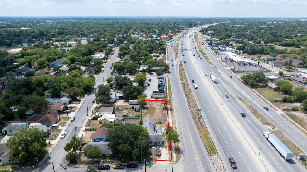 178 Sims Ave, San Antonio, TX for sale - Building Photo - Image 2 of 22