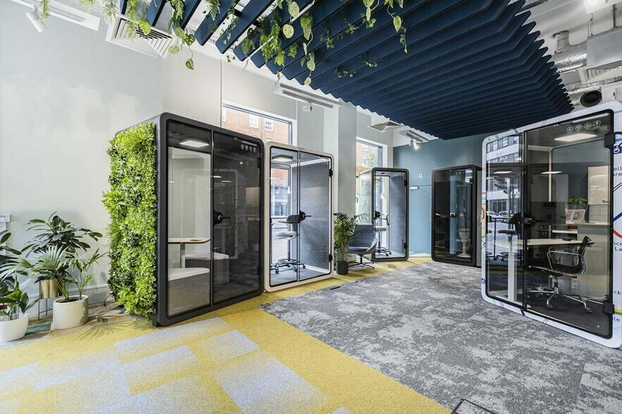 Lever St, Londres à vendre - Photo du bâtiment - Image 3 de 30