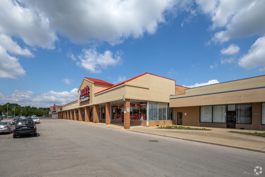 5607-5629 Preston Hwy, Louisville, KY à vendre - Photo du bâtiment - Image 3 de 4