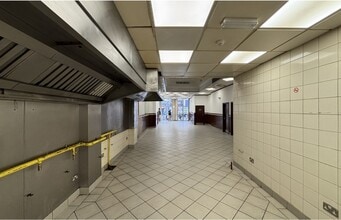 60 West St, Brighton for lease Interior Photo- Image 2 of 4