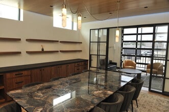 4845 Vicksburg St, Dallas, TX for lease Interior Photo- Image 2 of 13