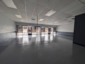 5130-5150 Huntington Dr, Los Angeles, CA for lease Interior Photo- Image 2 of 3