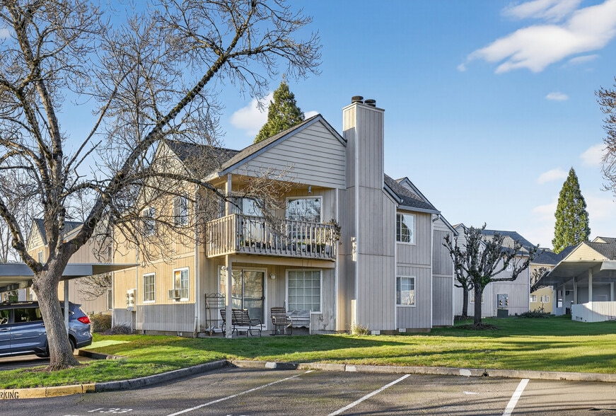 2404 SE 161st Ct, Vancouver, WA for sale - Building Photo - Image 3 of 9