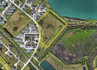 More details for 9.74 ACRES 9.74 ACRES LAKE ARTHUR DRIVE, Port Arthur, TX - Land for Sale