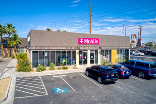 5111 E Charleston Blvd, Las Vegas NV - Services immobiliers commerciaux