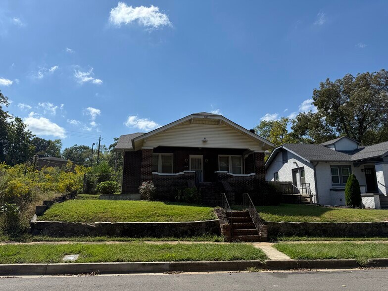 2629 17th St Ensley, Birmingham, AL à vendre - Photo principale - Image 1 de 1