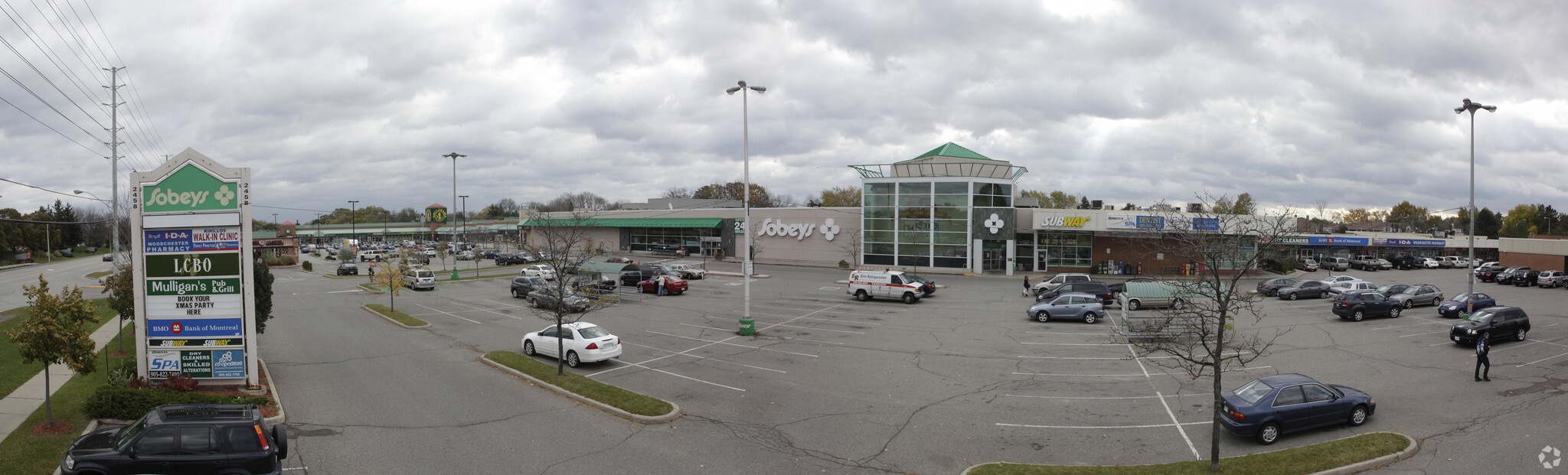 2458 Dundas St W, Mississauga, ON for sale Primary Photo- Image 1 of 1