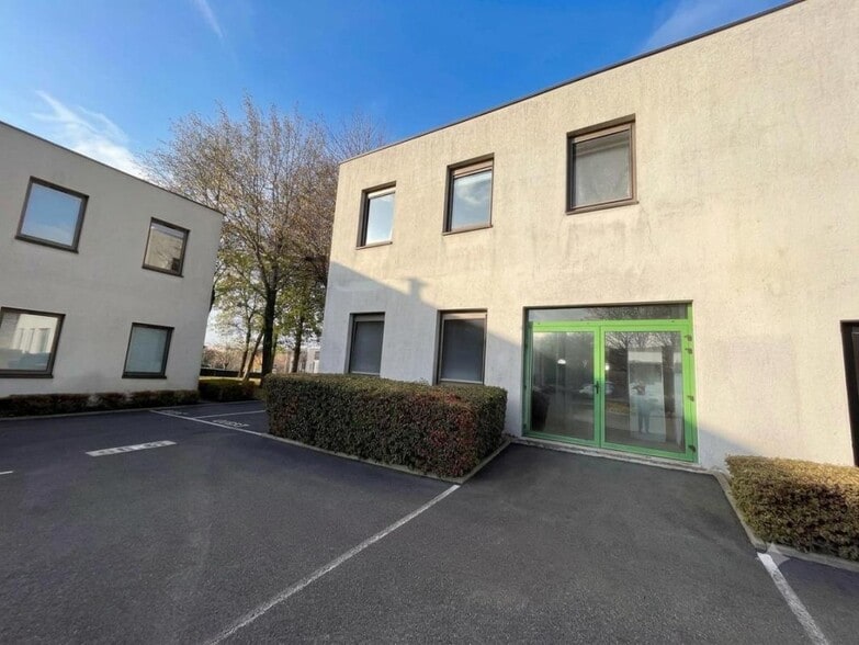 Rue Le Corbusier, Créteil for lease - Building Photo - Image 2 of 3