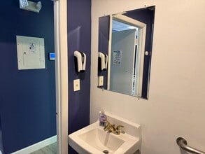 550 Balmoral Cir N, Jacksonville, FL à louer Photo intérieure- Image 2 de 8