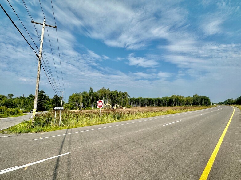 0 Eastman Road, North Syracuse, NY for sale - Primary Photo - Image 3 of 12