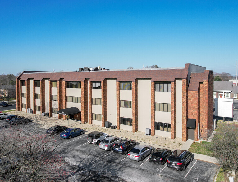 720 Executive Park Dr, Greenwood, IN for sale - Building Photo - Image 1 of 1