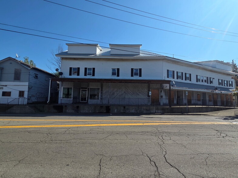 15 Buffalo St, Gowanda, NY for sale - Building Photo - Image 1 of 34