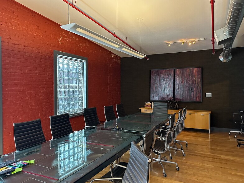 2145 Central Pky, Cincinnati, OH à vendre - Photo intérieure - Image 3 de 31