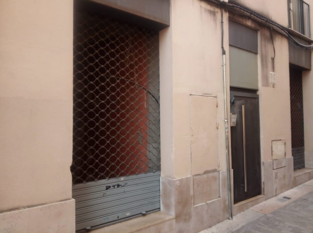 Vilanova i la Geltrú, BAR 08800 -  -  - Interior Photo - Image 1 of 4