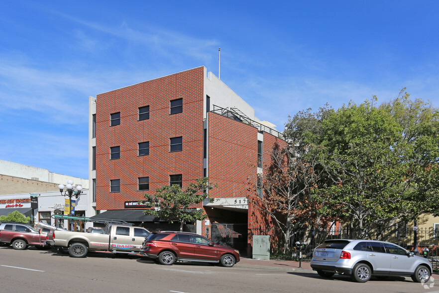 517 4th Ave, San Diego, CA for lease - Primary Photo - Image 1 of 7