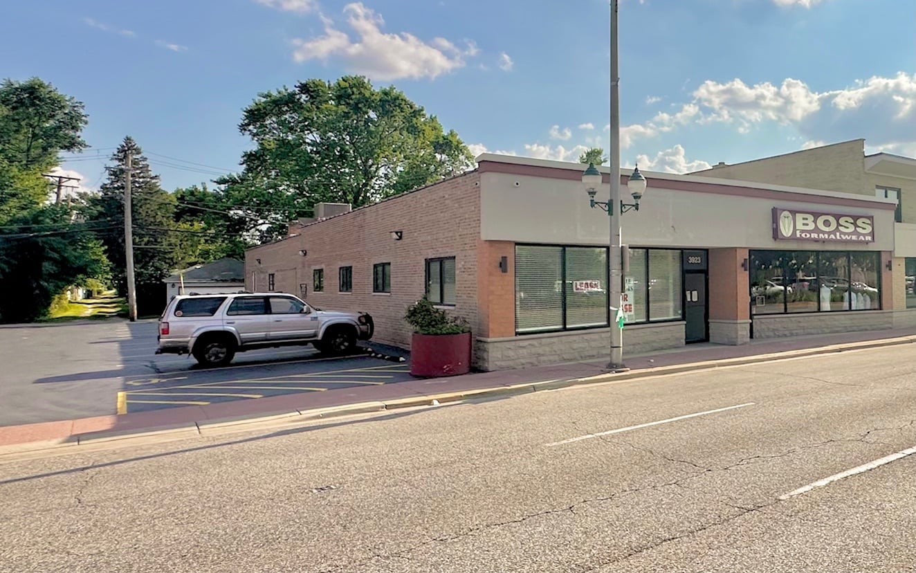 3919-3925 W 95th St, Evergreen Park, IL for lease Building Photo- Image 1 of 5