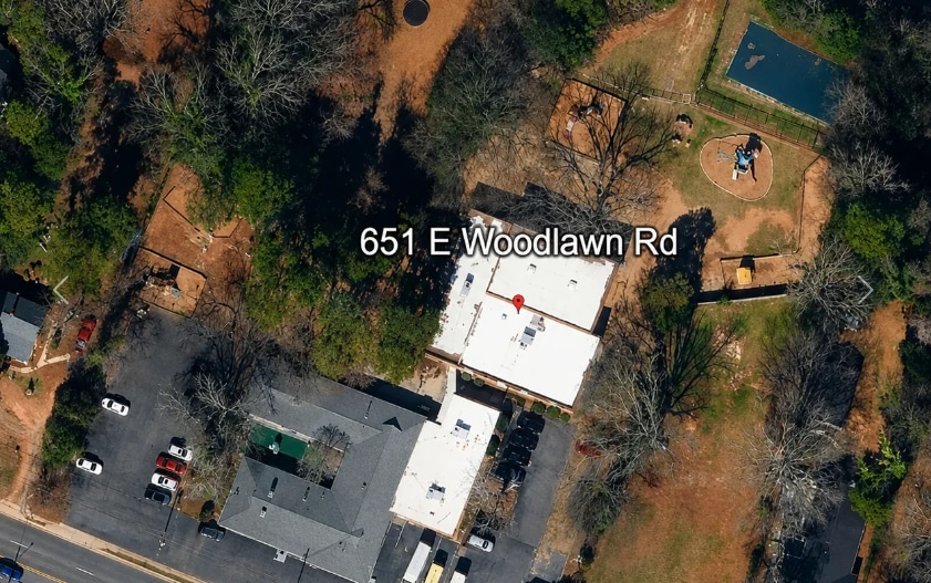 651 E Woodlawn Rd, Charlotte, NC for sale - Aerial - Image 2 of 3